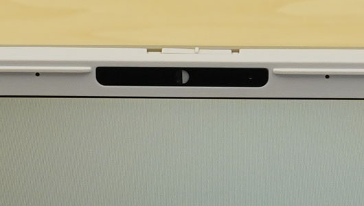 VAIO F16 2025年モデルのフロントカメラ